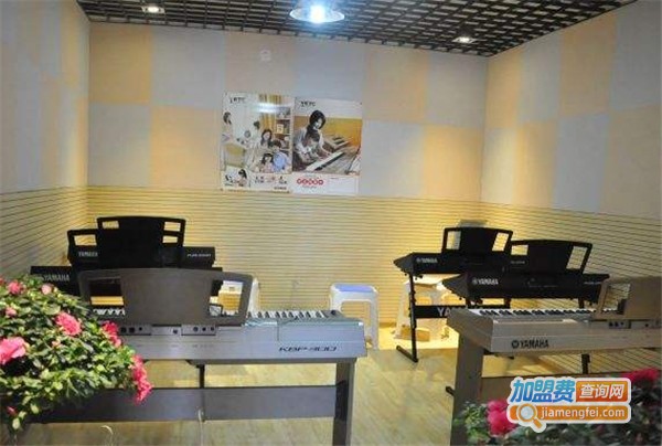 新经典培训学校