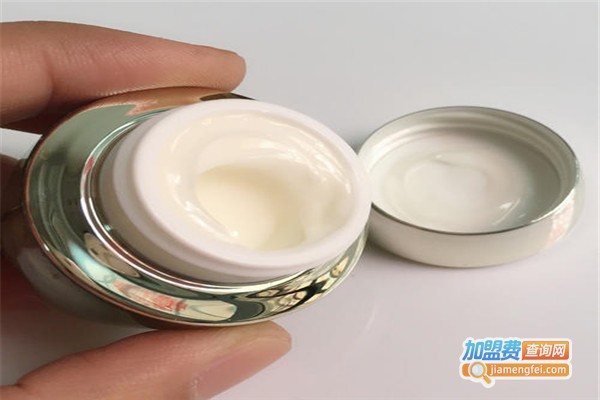 日月晶采护肤品加盟费