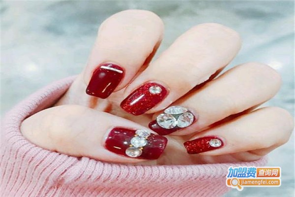 欧梵化妆美甲加盟费