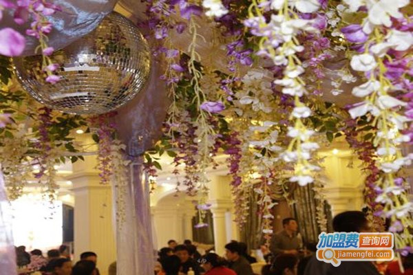 龙之媒婚庆加盟门店