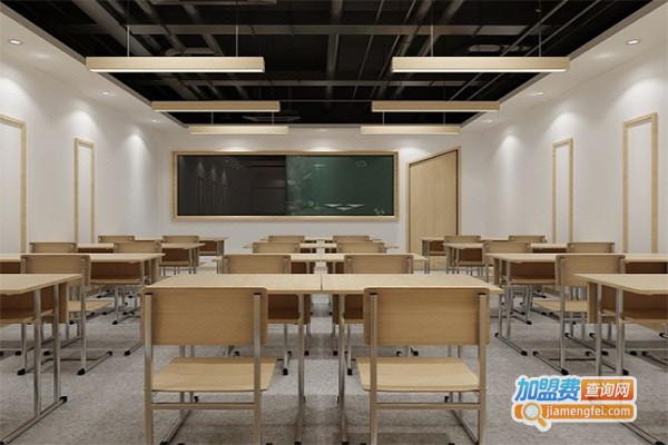 理想教育培训加盟费