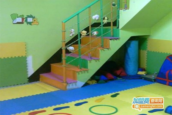 米奇高儿童教育加盟费