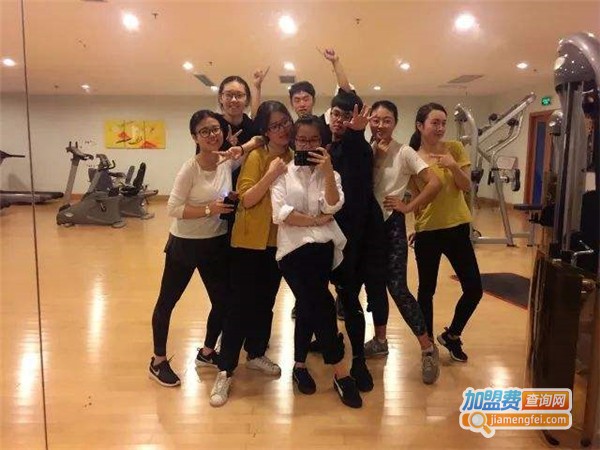 前程远望培训中心加盟费