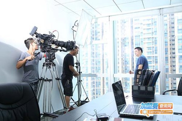 空中游微电影加盟门店