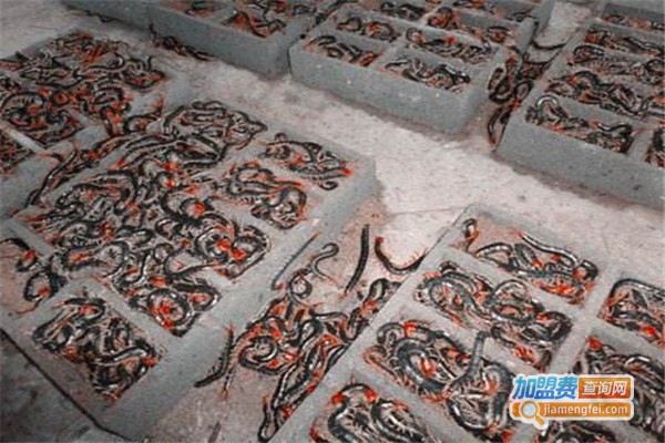 鑫勇蜈蚣养殖场