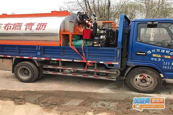 鲁通筑路机械加盟门店