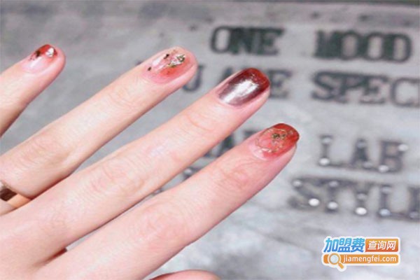 阿芳美甲加盟费