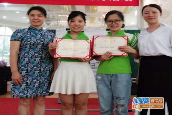 万婴跟踪教育加盟费