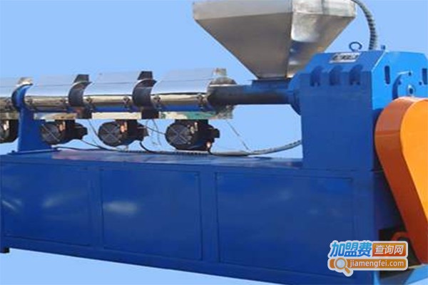 首特宏发塑料机加盟费