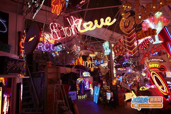 魔变霓红灯加盟