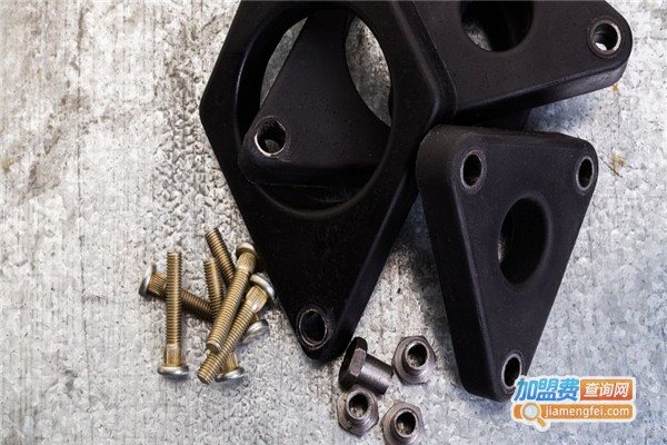 天鸿汽车用品加盟