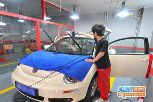 龙桥汽车装饰加盟费