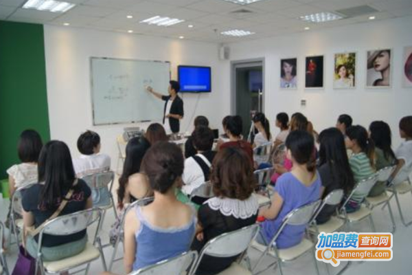 亮品造型化妆学校加盟费