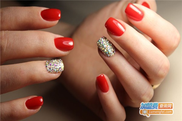 非凡美甲化妆培训