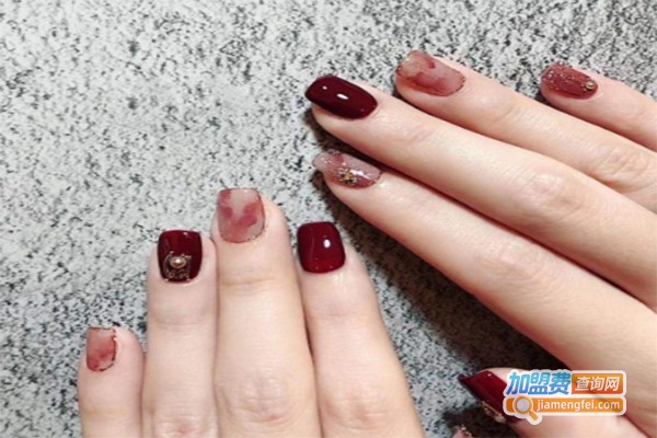 恋指缘美甲彩妆职业培训学校加盟费