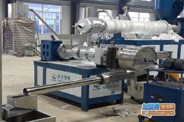 振亚塑料机加盟费