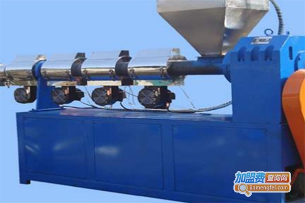 首特宏发塑料机加盟费