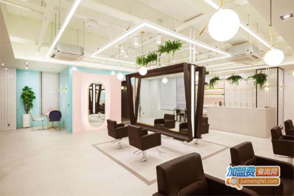 名人美容美发化妆学校加盟费