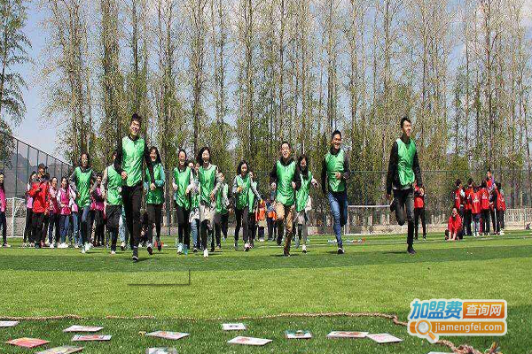 野山拓展培训加盟费