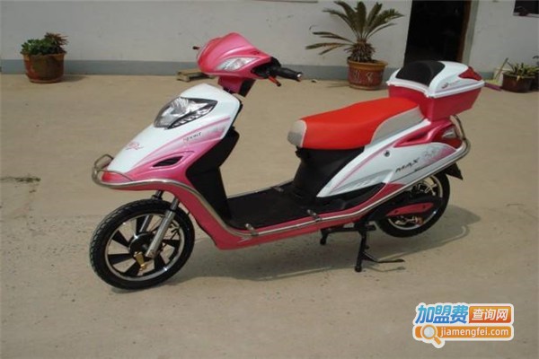 超越电动车加盟费