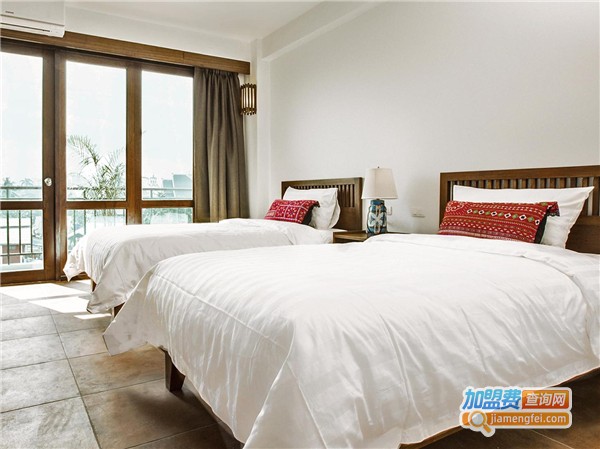 虎零零酒店加盟费