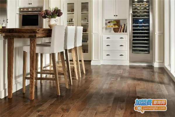 天龙圣品地板加盟费