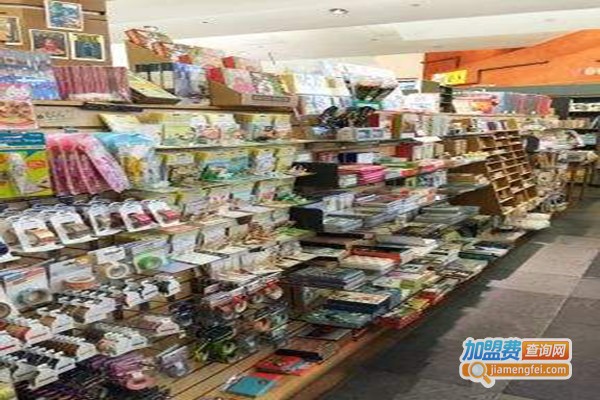 依媚儿一元时尚超市加盟门店