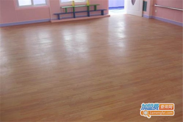 金房地板加盟费