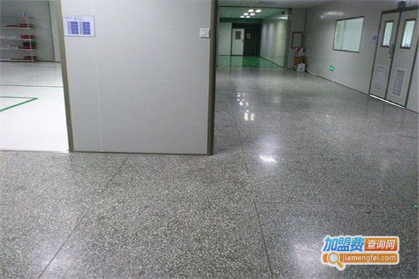 中坡地板加盟费