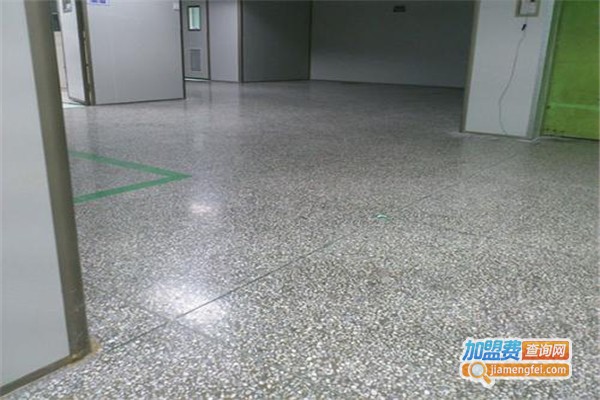 中坡地板加盟费