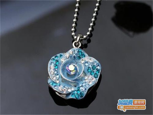 爱念族饰品加盟门店