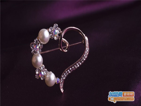 好彩妞妞时尚饰品加盟