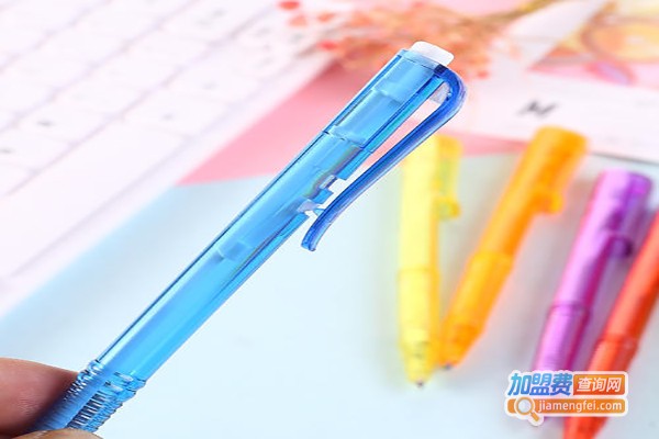 快乐伙伴学生用品加盟