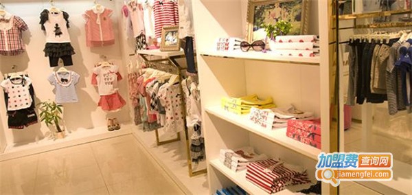 西玛童装加盟费