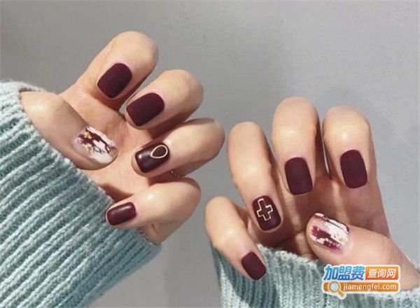 薇薇彩妆美甲加盟费