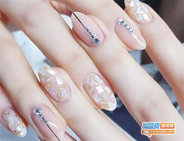 姝雅化妆美甲加盟