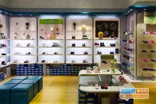 快乐飞驰童鞋加盟费
