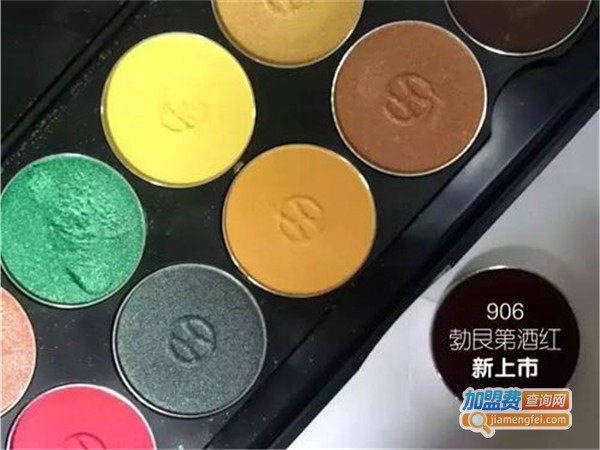 好好霞奈露化妆品
