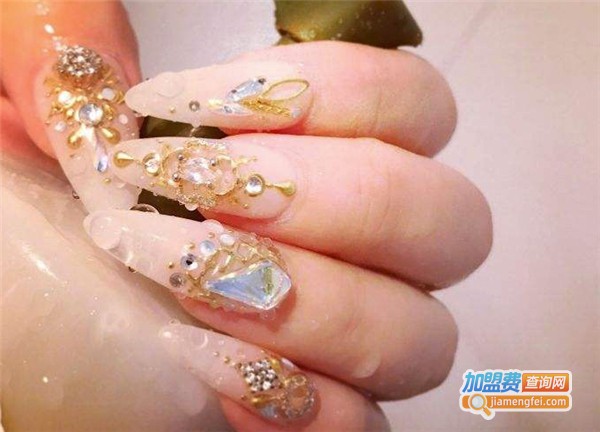 爱丽美甲化妆加盟费