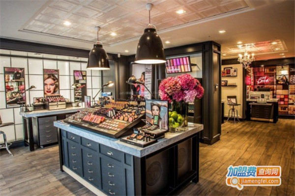 青黛化妆品加盟费