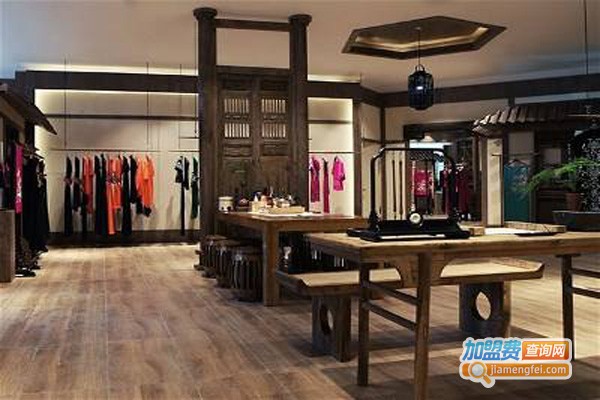 曼秀缤纷女装加盟