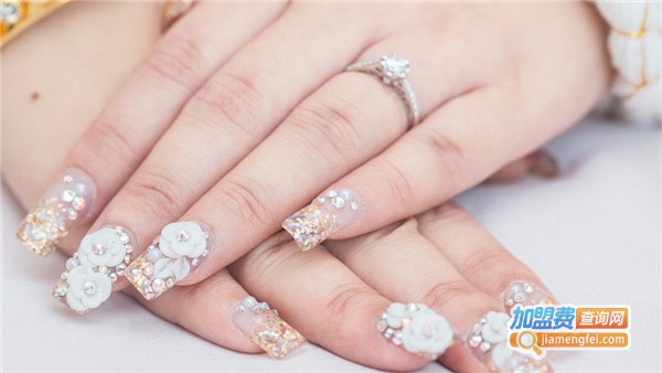 安琪尔美甲培训加盟费