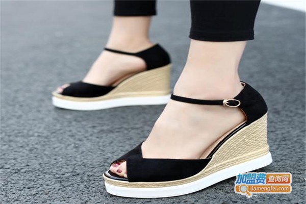 璐伊斯女鞋加盟