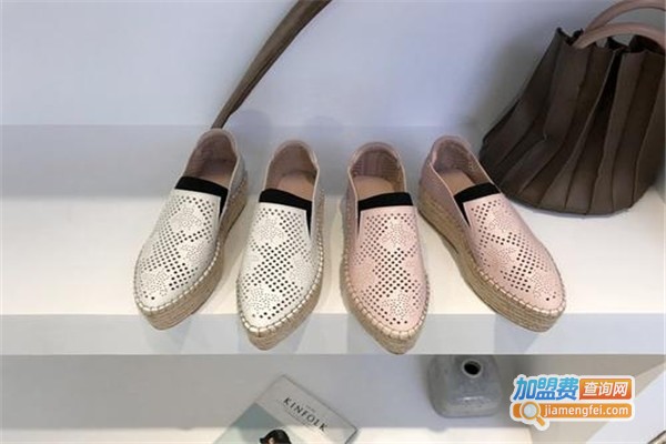 箔唯伊女鞋加盟费