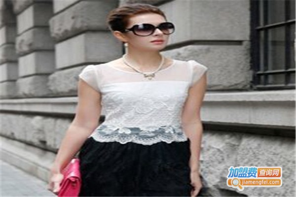 迪菲娜女装加盟费