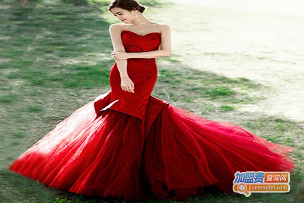 名依尚都婚纱加盟门店