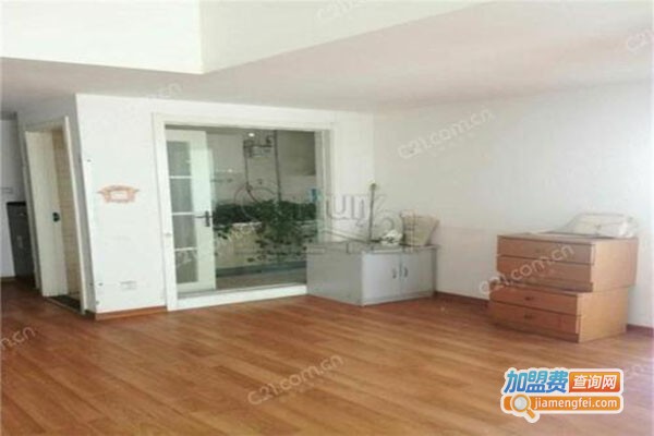 尚层地板加盟门店