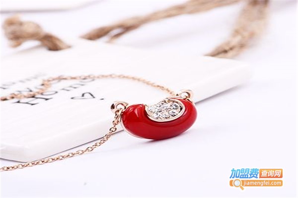 赞鸿丝配饰加盟费