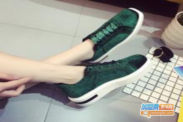 聚优美女鞋加盟门店