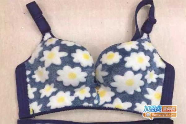 荣琴女装加盟费